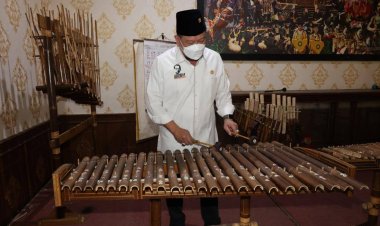 Ketua DPD RI AA LaNyalla Mahmud Mattalitti Apresiasi Pemecahan Rekor Dunia Angklung