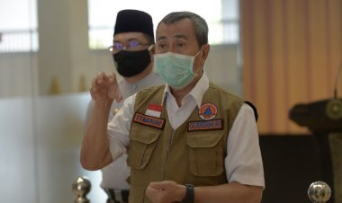 Diikuti 24 Peserta, Gubernur Riau Buka Turnamen Badminton KOPRI 2021