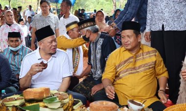 AA LaNyalla Mahmud Mattalitti Kunjungi Tetua Kampung di Kabupaten Muna
