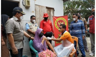 BIN Daerah Provinsi Riau Vaksin Warga Rohul dan Kuansing