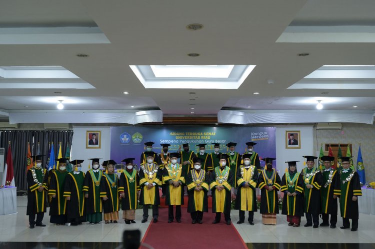 Empat Guru Besar Dikukuhkan, UNRI Kini Punya 81 Profesor