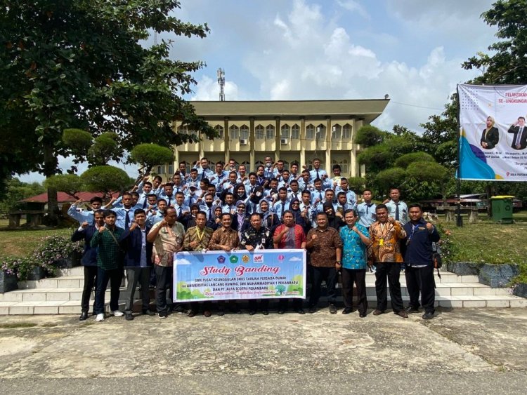 SMK Taruna Persada Dumai Pelajari Dunia Kampus di Unilak Pekanbaru