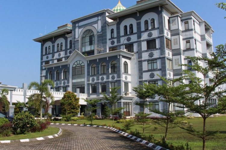 UIN Suska Riau Terbaik Empat Nasional UniRank 2021