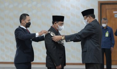 Rektor UNRI Lantik Dekan FMIPA dan Dekan FKp