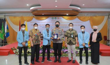 Kapolda Riau Berdialog dengan Mahasiswa Saat Hadiri Pelantikan BEM UNRI