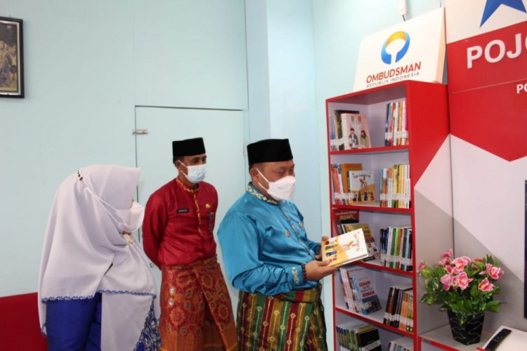 Bupati Kampar Resmikan Pondok Baca Digital