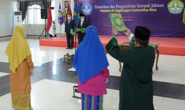Tingkatkan Pelayanan di Fakultas Keperawatan, Rektor UNRI Lantik Dua Wakil Dekan