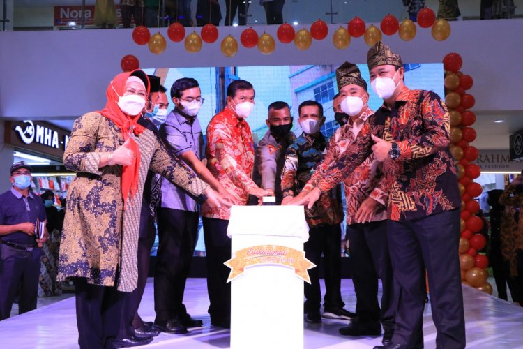 Pekanbaru Bertransformasi Menjadi Kota Megapolitan Pekansikawan, Memberi Warna Pembangunan Kabupaten Tetangga