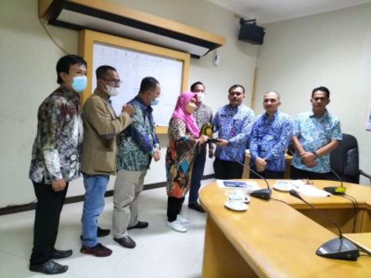 Kunker ke DPRD Kampar, DPRD Kota Banjar Baru Sharing Retribusi Pelayanan Kebersihan