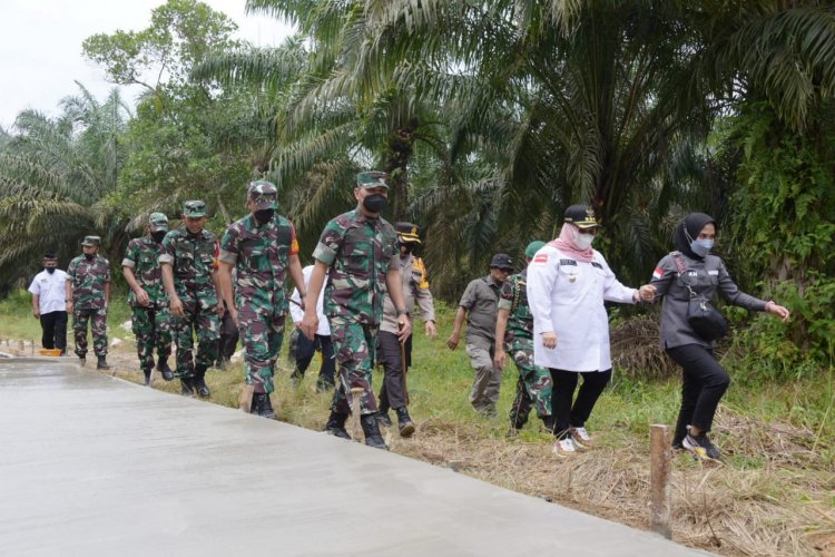 Bupati Kasmarni Akui TMMD Kodim 0303 Bengkalis Seirama dengan Tekad Pemda Membangun Negeri