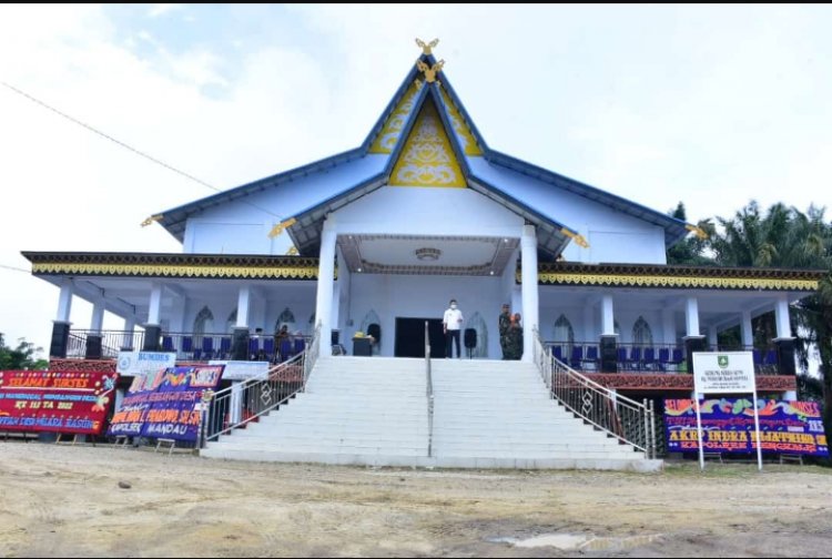 Bupati Bengkalis Resmikan Gedung Serbaguna Nuryah Binti Sontel