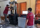 Labor Teknik Mesin UIR Miliki Universal Testing Machine dengan Kapasitas Terbesar