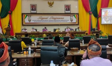 Ketua DPRD Inhil Pimpin Rapat Paripurna Milad Inhil ke-57, Jadikan Moment Evaluasi dan Instropeksi