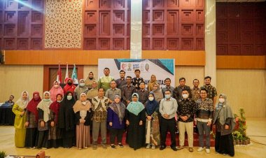 Gelar Assesmen Lapangan, Tim Assesor LAM-PTKes Kunjungi Universitas Abdurrab