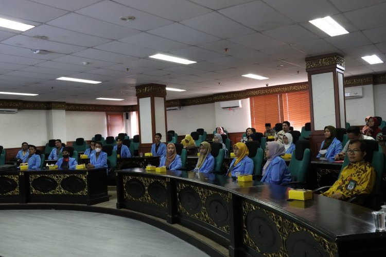 Rektor UIN Suska Riau Lepas 4.706 Mahasiswa KKN Tahun 2022