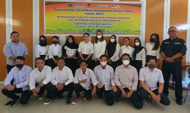 ITC Fasilkom Unilak Realisasikan Hibah PSKK Kemkominfo RI 2022 pada Empat Universitas di Riau