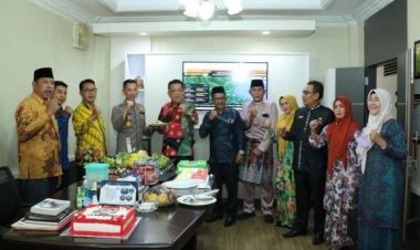 Wakil Ketua DPRD Inhil dan Setwan Kunjungi Polres Inhil Sempena Hari Bhayangkara Ke-76