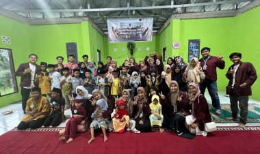 Mahasiswa Universitas Abdurrab Sulut Semangat Religius Warga Desa Sungai Pinang