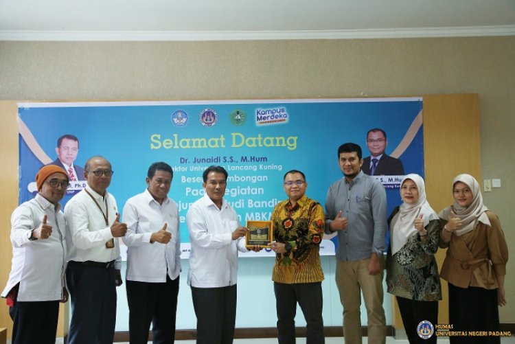 Bahas Program Merdeka Belajar Kampus Merdeka, Rektor Unilak Studi Banding ke Universitas Negeri Padang