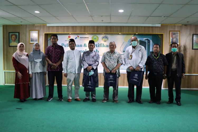 UMRI Gelar Pelatihan dan Sertifikasi 40 Guru Kepala Laboratoriun se-Riau