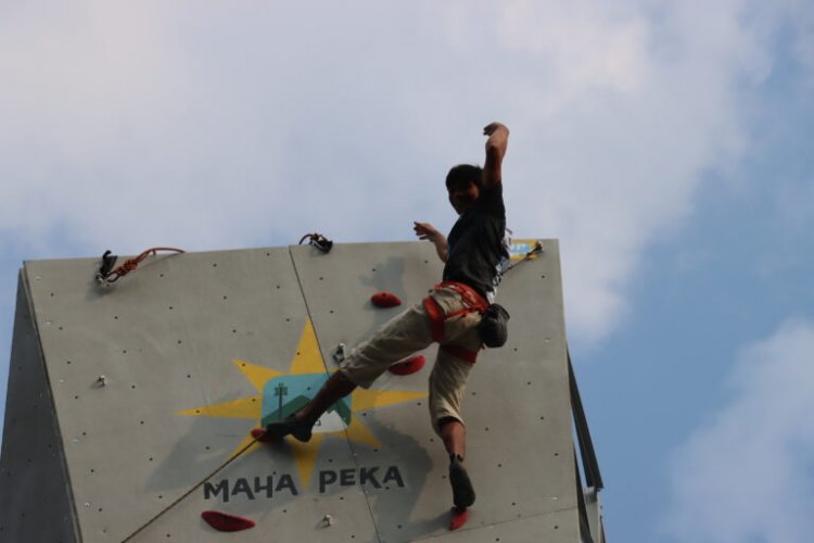 Ahmad Solehudin Sumbang Medali Emas Pertama untuk UIN Suska Riau