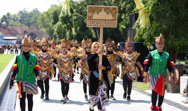 Kemendikbudristek Gelar Kirab Budaya Nyawiji Nunggal Rasa di Borobudur