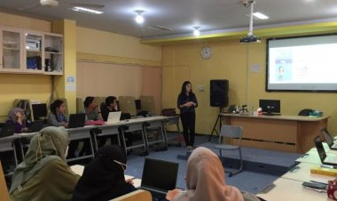 Prodi Bahasa Inggris Unilak Datangkan Francisca Maria Ivone PhD Dosen Tamu dari UNM