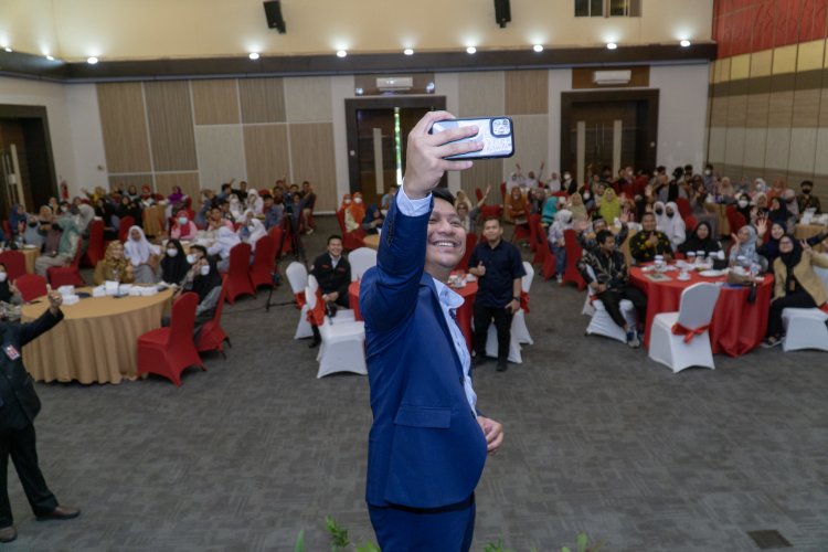 Pusat Pelatihan Universitas Pahlawan Bersama Sugar Bomb Malaysia Gelar Seminar Internasional