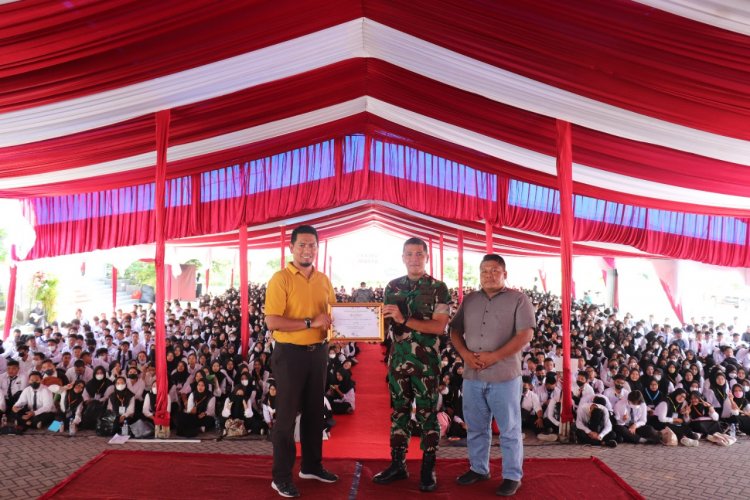 2.400 Mahasiswa Baru Umri Ikuti Materi Wasbang dan Bela Negara Korem 031 Wirabima