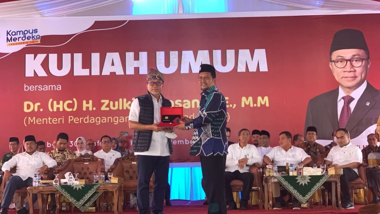 Sampaikan Kuliah Umum, Mendag Zulkifli Hasan Ajak Mahasiswa Umri Berkompetisi