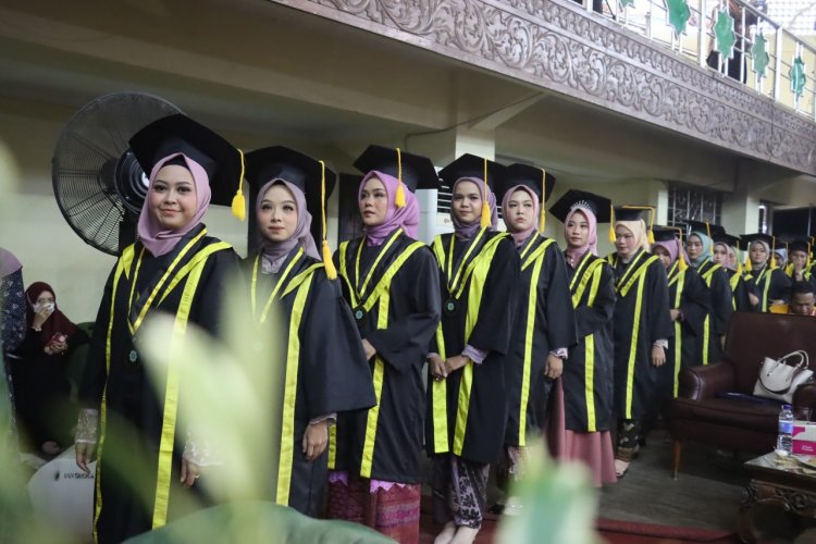 UIN Suska Riau Kukuhkan 800 Orang Wisudawan D3, S1, S2 dan S3