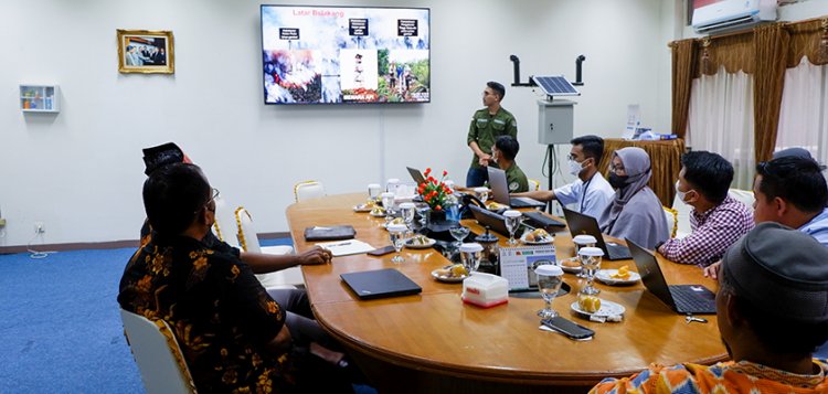 Mahasiswa PSTRM Politeknik Caltex Riau Hasilkan Alat Pendeteksi Air di Lahan Gambut