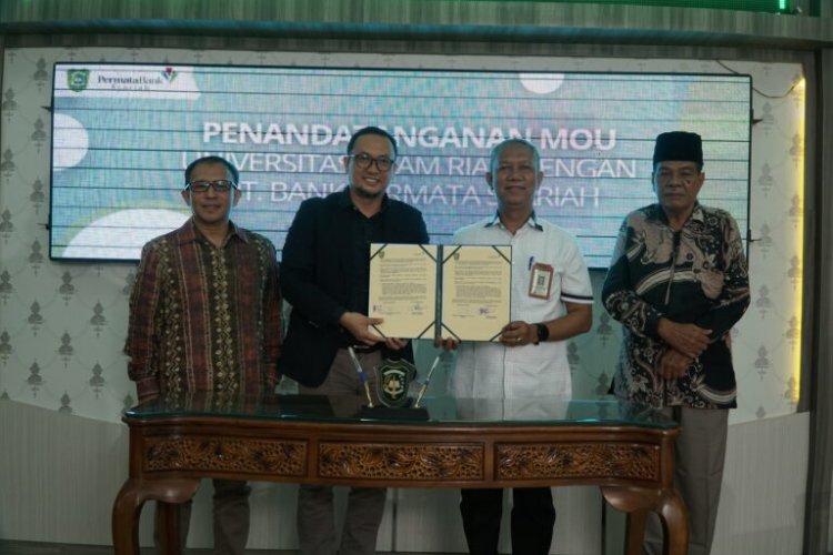 Rektor UIR Tandatangani MoU Kerjasama dengan PT Bank Permata Syariah