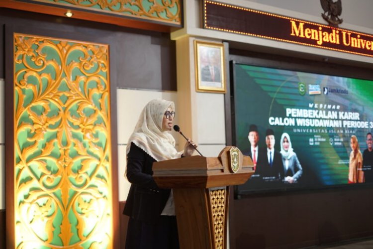 Calon Wisudawan Universitas Islam Riau Dapat Pembekalan Karir dan Entrepreneurs