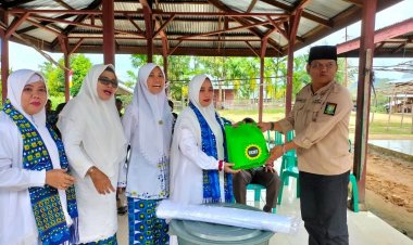 BKMT Kampar Serahkan Alat Penyelenggaraan Jenazah kepada Masyarakat Sungai Rambai