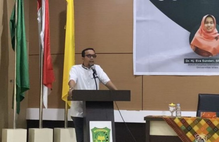 Hadirkan Guru Besar FEB UII, FEB UIR Gelar Kuliah Umum Perbankan Syariah