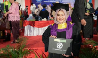 Bidikmisi Antarkan Shinta Dwi Sarlini Lulus dengan Predikat Pujian di Universitas Riau