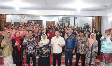 Diskominfotik Riau Gelar Literasi Media di SMAN 5 Pekanbaru