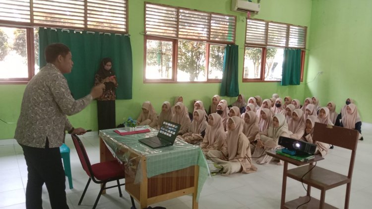 Unilak Super Team Buka Wawasan Siswa MAN 4 Pekanbaru di Career Day