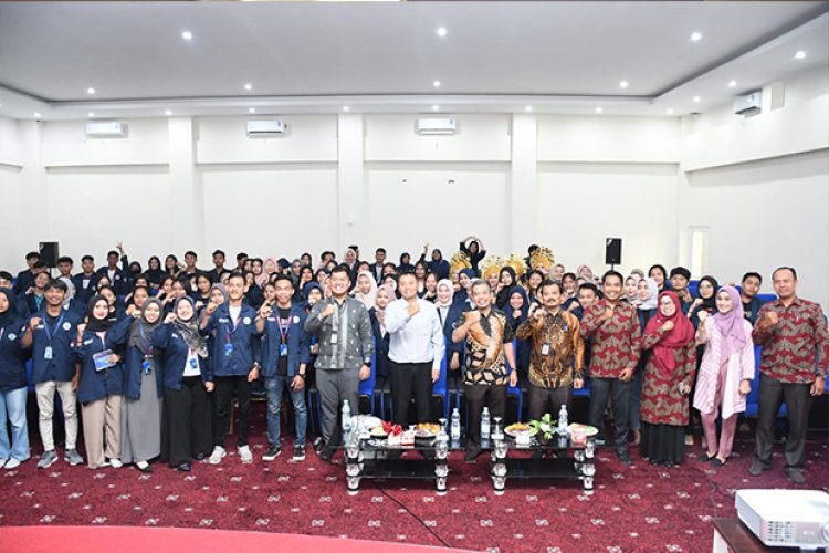 Genbi Polbeng Gelar Bank Indonesia Mengajar dan Sosialisasi Beasiswa BI 2023