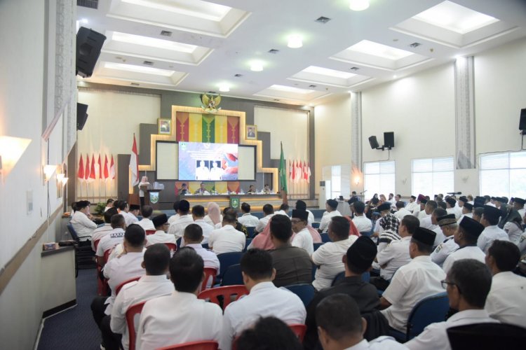 Bupati Bengkalis Perintahkan Pemdes Fokus Atasi Kemiskinan Ekstrem