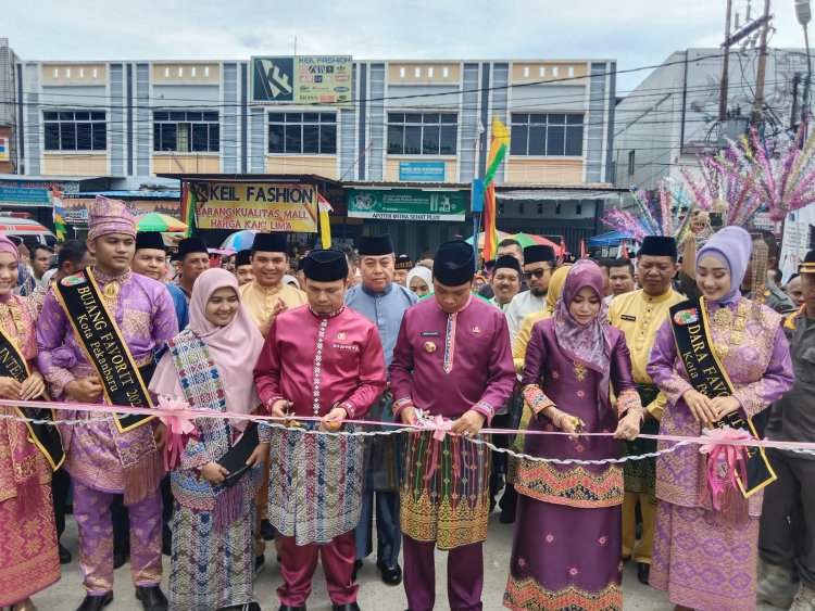Bazar GPM Disketapang di Arena MTQ ke-55 Tingkat Pekanbaru Diapresiasi Pj Walikota