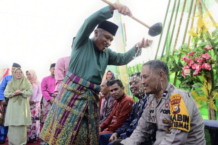 Budaya Baarak Balimau Desa Teluk Latak Bengkalis Diharapkan Bisa Jadi Even Wisata Tahunan