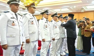 Bupati Rohul Lantik 58 Kades, Minta Pengentasan Kemiskinan dan Stunting Jadi Program Perioritas