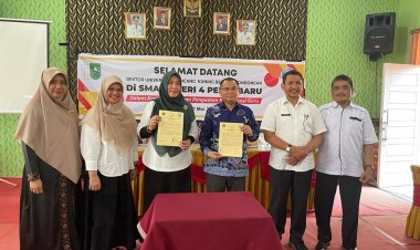 Fasilitasi Guru Kuliah ke Magister Pedagogi, Rektor Unilak MoU dengan SMAN 4 Pekanbaru