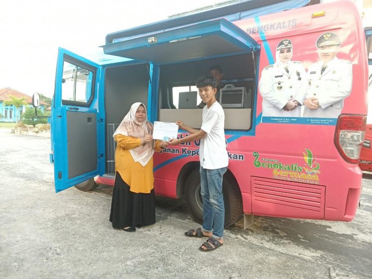 Molduk Disdukcapil Bengkalis Layani Masyarakat di Tiga Kecamatan