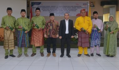 Tingkatkan Publikasi di Berbagai Jurnal, Rektor Unilak Lantik Kaprodi dan Sekretaris Prodi