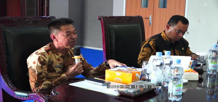 Bupati Rohil Pimpin Rapat Persiapan Manasik Haji, Minta OPD Terkait Berkoordinasi