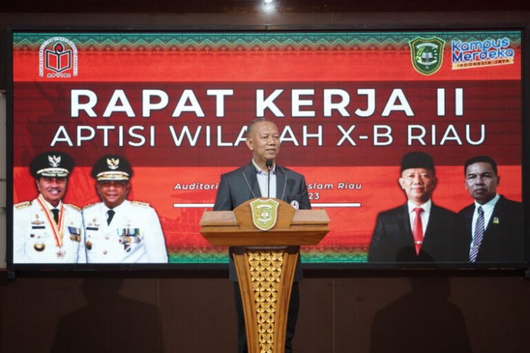 Bahas Tantangan Dunia Pendidikan, APTISI Wilayah X-B Gelar Rapat Kerja II di UIR