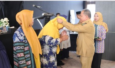 Disketapang Pekanbaru Latih Ratusan Ibu Tani Perkotaan Budidaya Tanaman Holtikultura dan Ternak